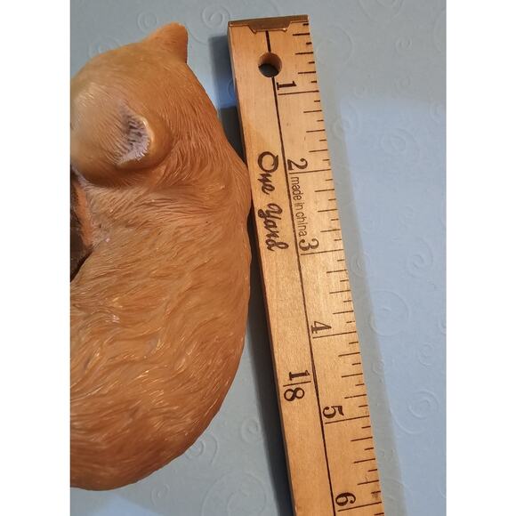 Christmas Around The World Kitten Mouse Cuddled In Kitty Bed Sleeping Figurines - Picture 8 of 8